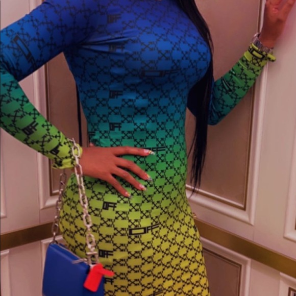 Off-White Dress - Picture 5 of 10